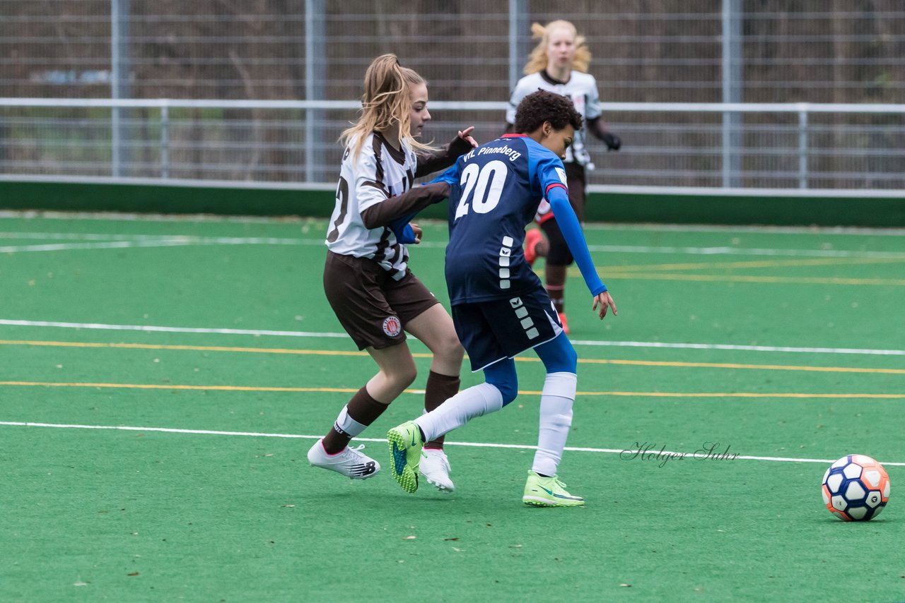 Bild 272 - wBJ VfL Pinneberg - St. Pauli : Ergebnis: 7:0 (Abbruch)